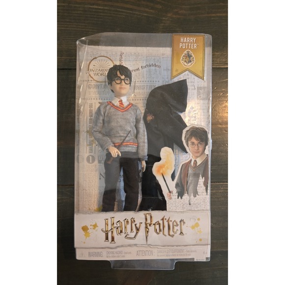 2018 Mattel Harry Potter Wizarding World Harry Potter 12" Doll‎ NIB - Picture 1 of 5